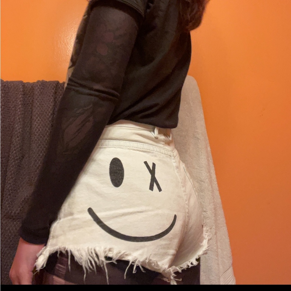 Booty shorts bitching and junk food white